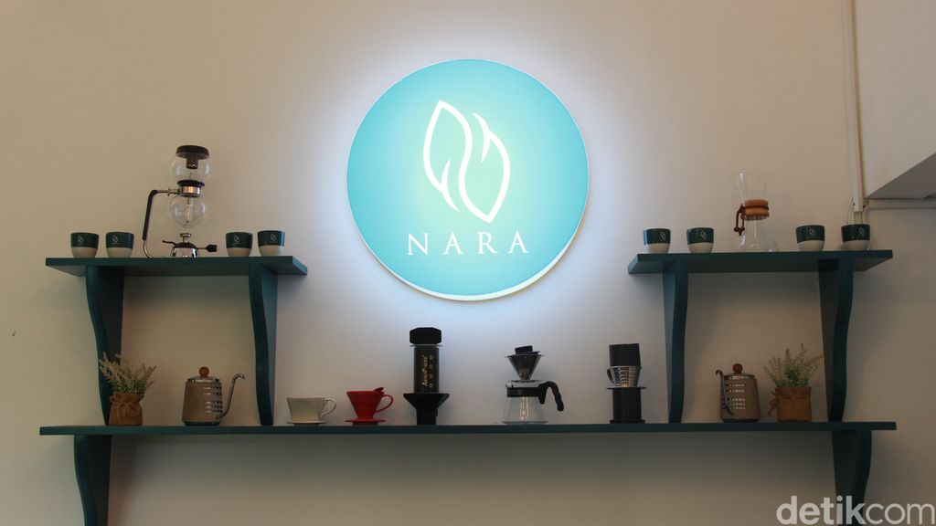 NARA Coffee : Segarnya Sakura Cold Brew di Kafe Cantik yang Tersembunyi