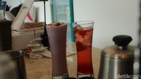 Untuk menu non kopi ada Berry Breeze menjadi salah satu best seller dari NARA signature. Semua menu signature harganya Rp22.000. Foto: detikcom/Luthfi Baihaqy