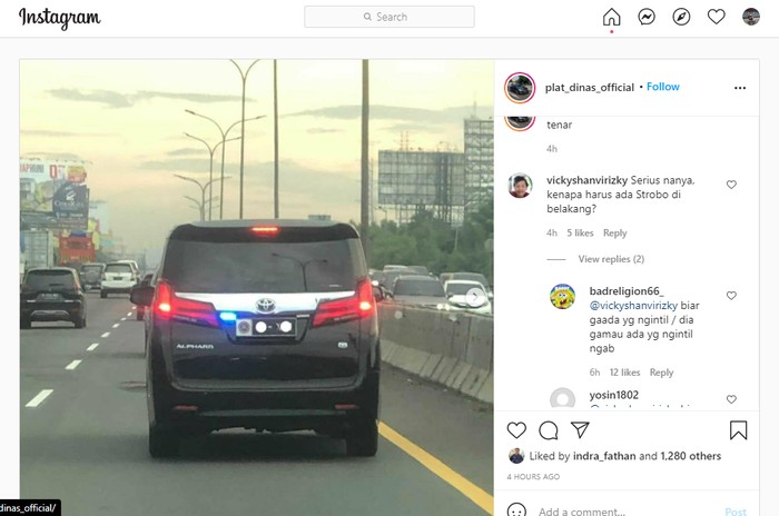 Pasang lampu strobo di belakang mobil
