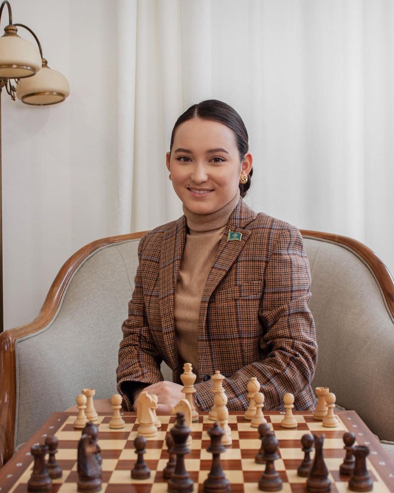 Pecatur wanita juga banyak yang merajai Chess.com. Ini dia beberapa di antaranya.