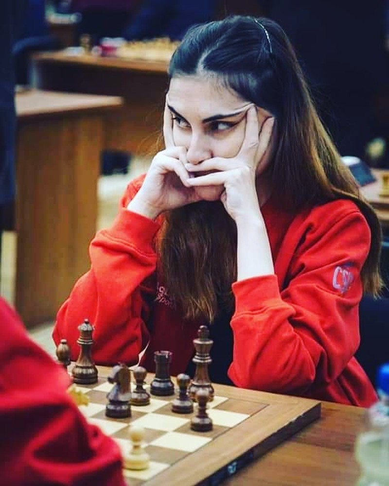 Pecatur wanita juga banyak yang merajai Chess.com. Ini dia beberapa di antaranya.