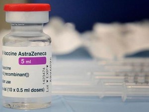 Pembekuan Darah Terkait AstraZeneca Ditemukan pada Perempuan di Bawah 55 Tahun