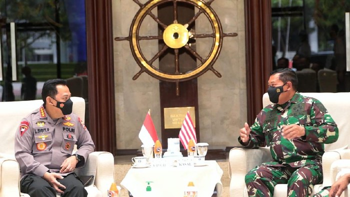 Pertemuan KSAL dan Kapolri
