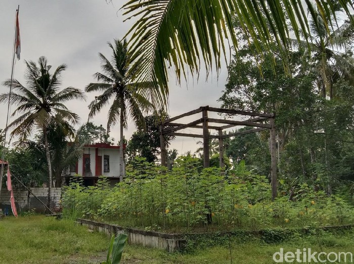 Petilasan Keraton Agung Sejagat, Senin (22/3/2021).