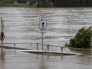 Melihat dari Udara, Banjir Terparah di Australia