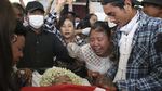 Potret Myanmar yang Kian Mencekam