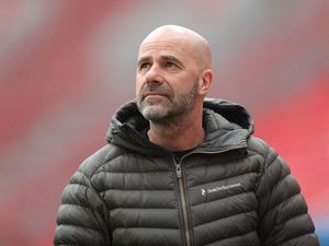 Pecat Bosz, Leverkusen Tunjuk Wolf sebagai Pengganti