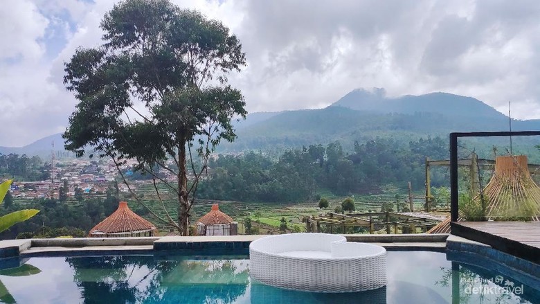 Rekomendasi Tempat Menikmati Udara Sejuk Pegunungan di Bandung Rekomendasi Tempat Menikmati Udara Sejuk Pegunungan di Bandung