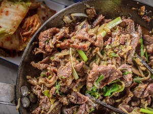 Keren! Mukbang dan Bulgogi Masuk Kamus Oxford English Tahun Ini