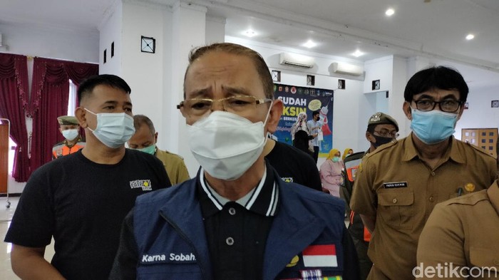 Bupati Majalengka Karna Sobahi