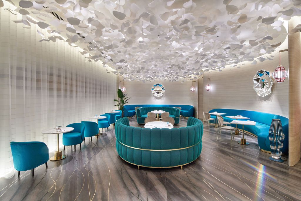 Keren! Le Chocolat V, Butik Cokelat Pertama Louis Vuitton Dibuka di Ginza