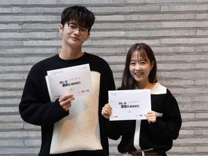 5 Hal tentang Doom At Your Service, Drakor Baru Seo In Guk & Park Bo Young