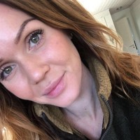 Ketika aku memegang senjata dan menarik pelatuknya ke arah binatang liar, aku merasakan dorongan energi mengalir di pembuluh darahku yang mana sangat membuat candu, yang mana aku tahu aku harus melakukannya lagi, kata Erica dilansir Dailymail. Foto: Instagram @ ericavictoria.e