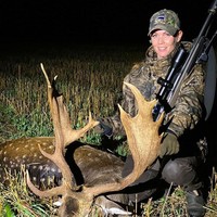 Aku pikir kesenangan terbesar dari berburu adalah mendapat kesegaran outdoor dan melihat alam selagi berburu daging sendiri dengan mengetahui dari mana daging itu berasal dan itu bersih sangat penting untukku, Foto: Instagram @ ericavictoria.e