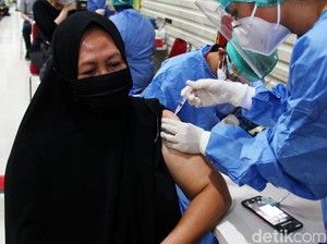 Vaksinasi COVID-19 Tak Batalkan Puasa! Perhatikan Hal Ini Sebelum Disuntik