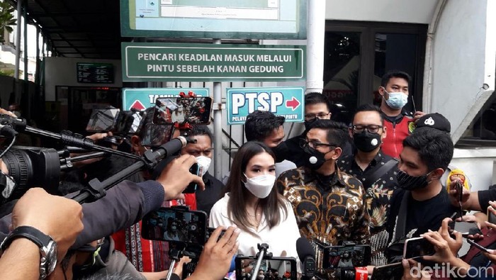 Gisel Usai Sidang