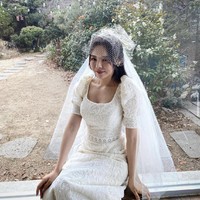 Pada Agustus 2020, Jung Ji Woo dikabarkan telah bertunangan dengan pacarnya. Keduanya berencana untuk menikah di tahun 2021. Foto: dok. Instagram mejiwoo103