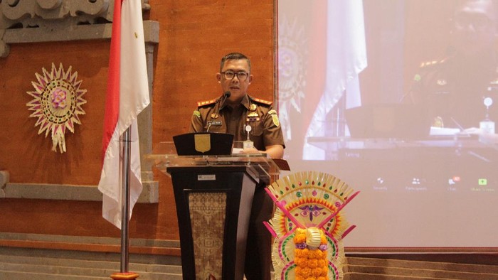 Kajari Karangasem Aji kalbu Pibadi Saat menyampaikan Sambutan di acara Good Governance (Foto: dok Kejari Karangasem)
