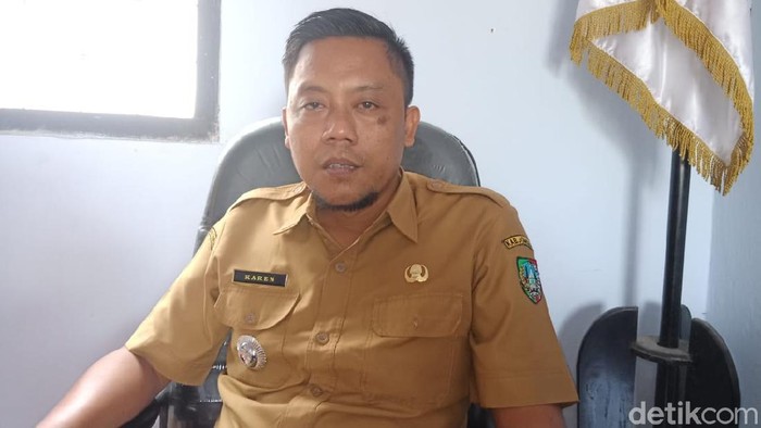 Kepala Desa Pucangro Karen