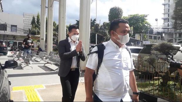 Michael Yukinobu Defretes alias Nobu hadir sebagai saksi dalam sidang penyebar video syur di PN Jaksel