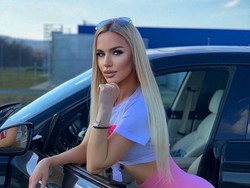 Foto: Model Cantik Diminta untuk Goda Petenis Novak Djokovic, Ditawari Rp 1 M