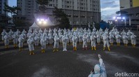 Pada 23 Maret 2021 tepat satu tahun RSDC Wisma Atlet beroperasi. Kementerian Pendidikan dan Kebudayaan menggelar acara mengheningkan cipta untuk para tenaga kesehatan yang menjadi pahlawan. Rifkianto Nugroho/detikcom