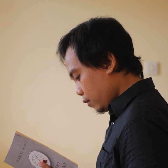 Penulis Novel Horor Daniel Ahmad