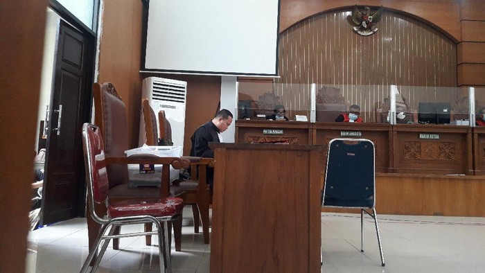 Sidang Gus Nur (Ilman-detikcom)