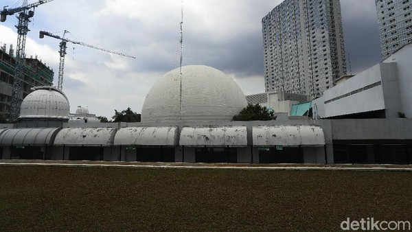 Keberadaannya akan ditingkatkan untuk mendukung kegiatan di Planetarium dengan lebih baik. Bagian bangunan lain akan diubah sesuai rancangan desain yang baru.