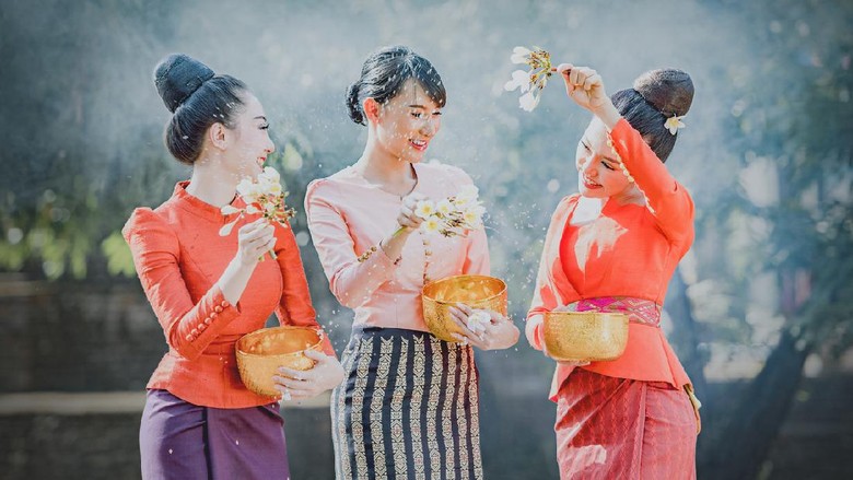 Wanita Thailand Wanita Thailand