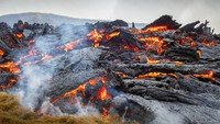 Gunung berapi tersebut dilaporkan tertidur alias tidak aktif selama 900 tahun. AP Photo/Marco Di Marco