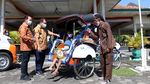 Becak Listrik jadi Perpustakaan Keliling