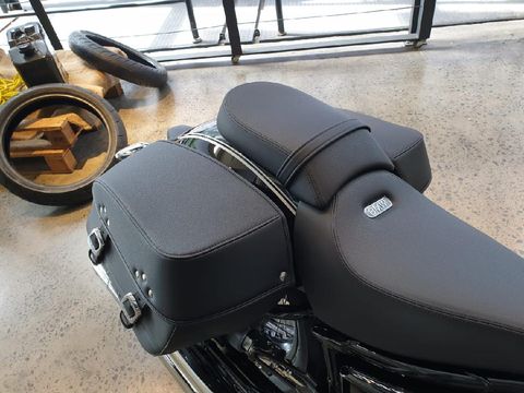 BMW R18 Classic
