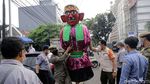 Foto: Satpol PP DKI Razia Ondel-ondel di Jakarta