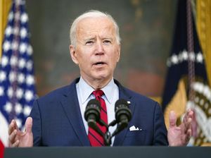 Biden Ingatkan Respons Tegas Jika Taliban Ganggu Evakuasi di Bandara Kabul