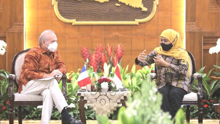 gubernur khofifah