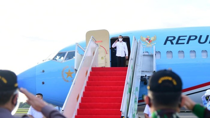 Jokowi Bertolak ke Malut