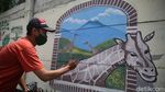 Kala Mural Bertema Hewan Jadi Sarana Edukasi Anak-anak di Bekasi
