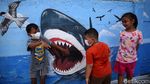 Kala Mural Bertema Hewan Jadi Sarana Edukasi Anak-anak di Bekasi