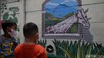 Kala Mural Bertema Hewan Jadi Sarana Edukasi Anak-anak di Bekasi