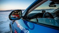 Sementara akselerasi hingga 200 km/jam cuma 12,8 detik. Kecepatan tertinggi di atas aspal diklaim mencapai 305 km/jam. Foto: Dok. Lamborghini