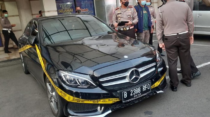 Pelaku tabrak lari bocah di Kelapa Gading mengemudikan Mercy berlepat RFQ