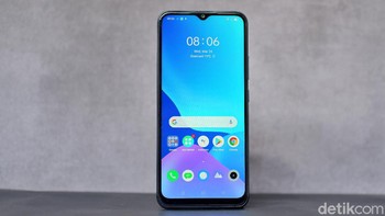Realme C25 mengusung layar IPS LCD 6,5 inch dengan resolusi HD+.  Foto: Adi Fida Rahman/detikINET