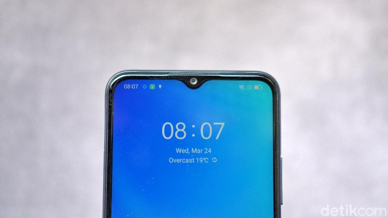 Realme C25