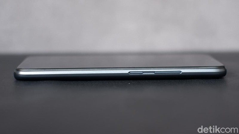 Realme C25