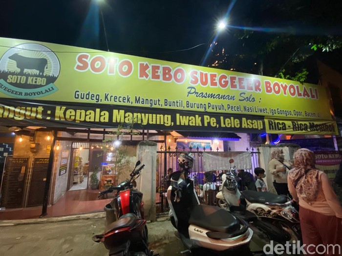 Soto Kebo WARSO: Uniknya Soto Daging Kerbau dan Mangut Manyung Super Pedas Soto Kebo WARSO: Uniknya Soto Daging Kerbau dan Mangut Manyung Super Pedas
