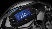 Suzuki GSX250F sudah mengusung panel instrumen digital dengan layar negative display. Selain itu, sektor pengeremannya sudah memakai teknologi ABS (Anti-lock Braking System). Foto: GreatBiker