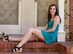 Alexandra, Pecatur Wanita Jagoan Berparas Menawan