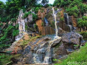 Ampun Bandung! Bekas Tambang Aja Jadi Lokasi Wisata Lho