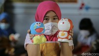 Galeri kerajinan ini memberikan edukasi untuk anak-anak berkreasi  dengan produk-produk celengan yg mereka buat sendiri dan mengajak mereka agar gemar menabung sejak dini.    